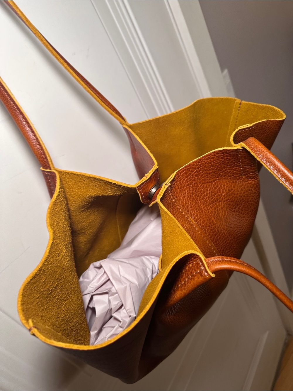 Portland Leather Large Devan Bucket Tote - Nutmeg - Picture 12 of 13